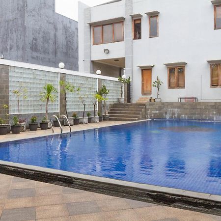 Reddoorz Near Jatinangor Town Square Hotel Екстериор снимка