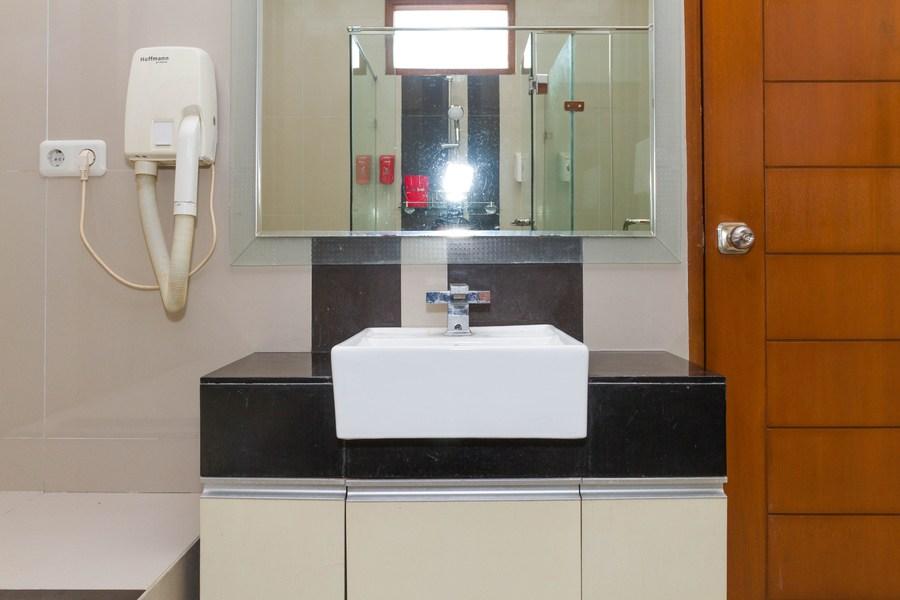 Reddoorz Near Jatinangor Town Square Hotel Екстериор снимка