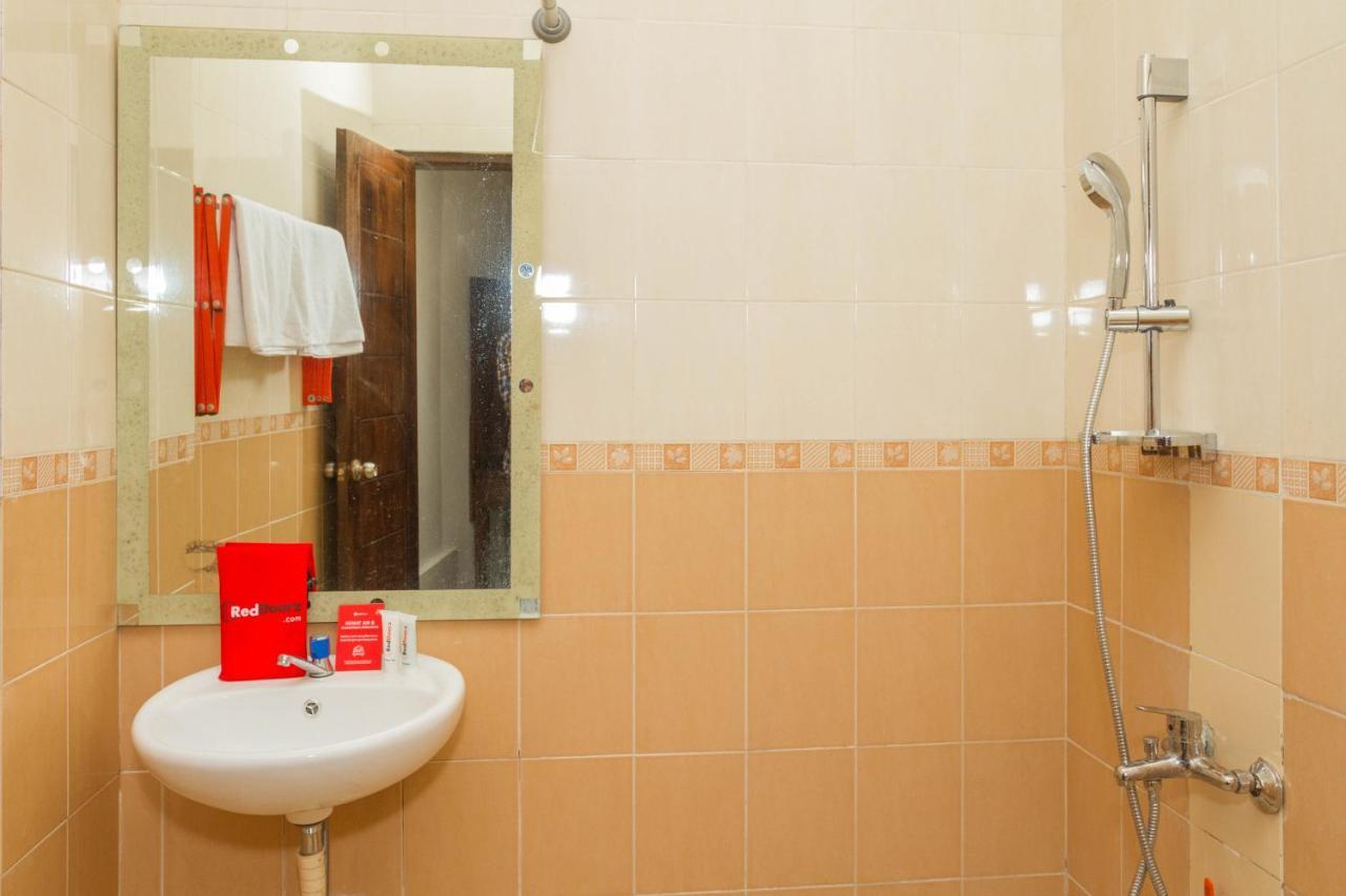Reddoorz Near Jatinangor Town Square Hotel Екстериор снимка