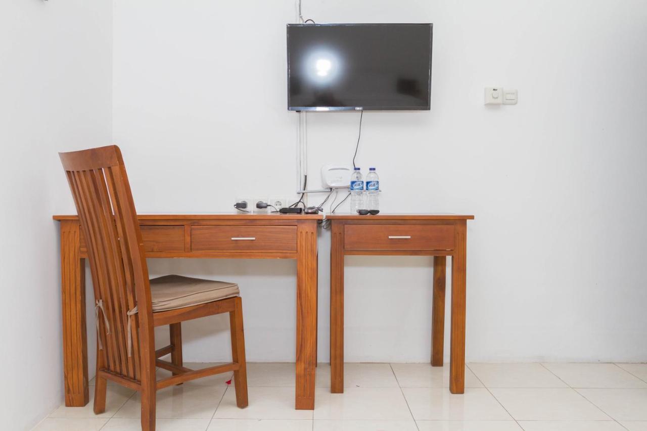 Reddoorz Near Jatinangor Town Square Hotel Екстериор снимка