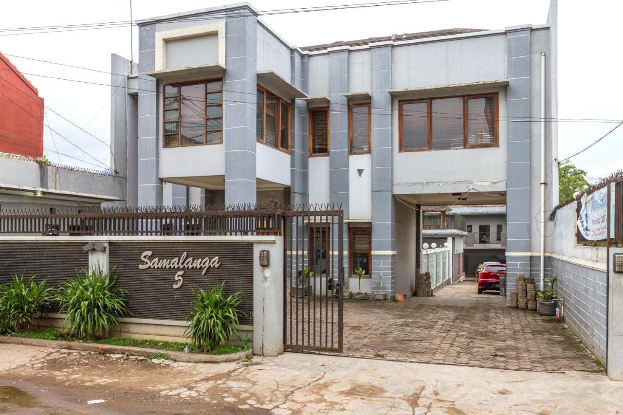 Reddoorz Near Jatinangor Town Square Hotel Екстериор снимка