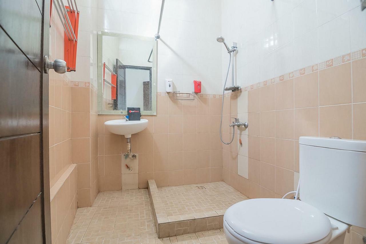 Reddoorz Near Jatinangor Town Square Hotel Екстериор снимка